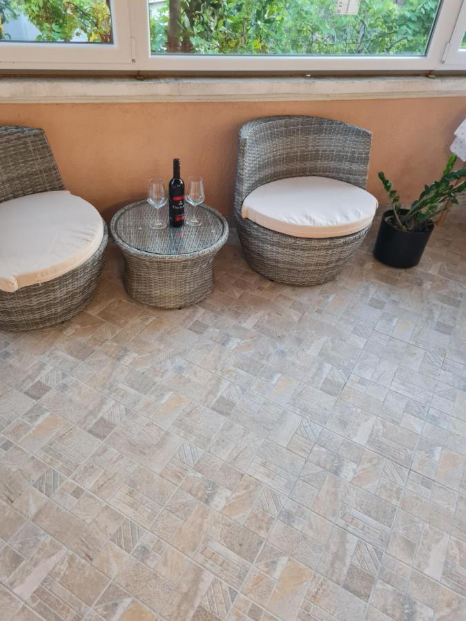 Apartment Donna Rijeka Bagian luar foto